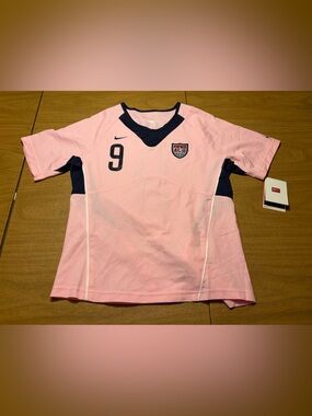 NWT Nike USA USWNT Pink Breast Cancer Edition Mia Hamm Soccer Jersey Women’s XS